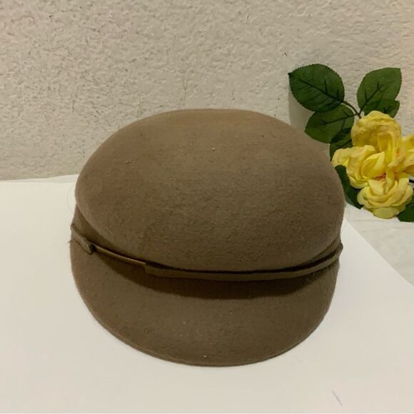 Nine West Felt Wool Newsboy Hat - Picture 4 of 8